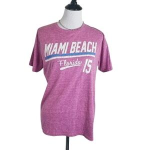 Delta Miami Beach Florida 15 Graphic T-Shirt large Pink Heather Short Sleeve Tee
